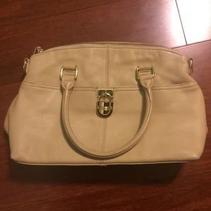 @horizonshine Calvin Klein Satchel!